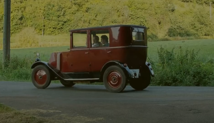 Renault 6 CV